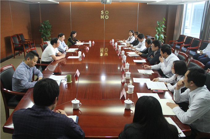 集團領導與廣發銀行南京分行領導舉行業務會談