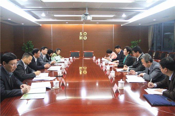 王正喜會(huì)見(jiàn)金湖縣縣委副書(shū)記、縣長(zhǎng)龔曉琴