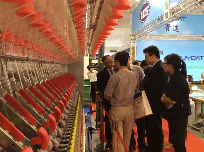 《紡織報告》英文刊助力蘇紡聯盟“驚艷”東南亞