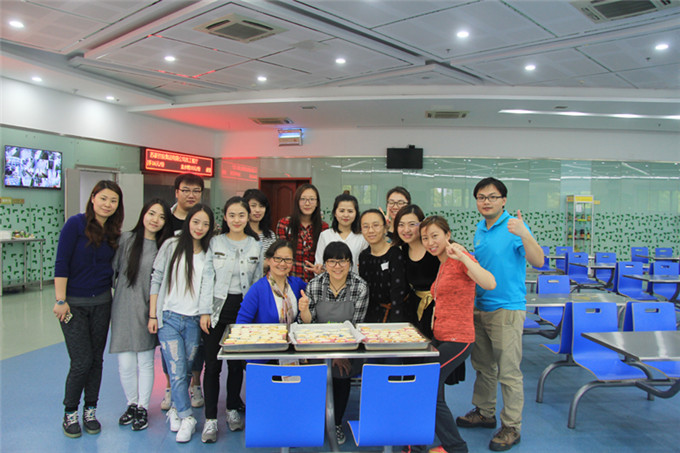 蘇豪股份團委舉行“蘇豪下午茶”主題活動