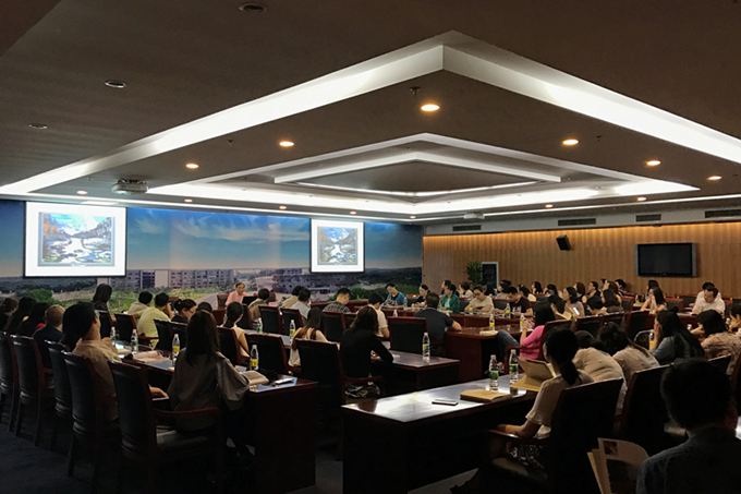 集團舉辦攝影知識講座