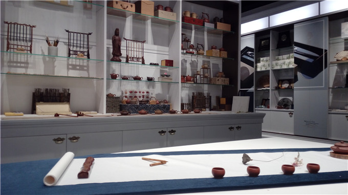 讓藝術走進生活——“愛濤空間”國立美術文創店及咖啡館正式對外營業