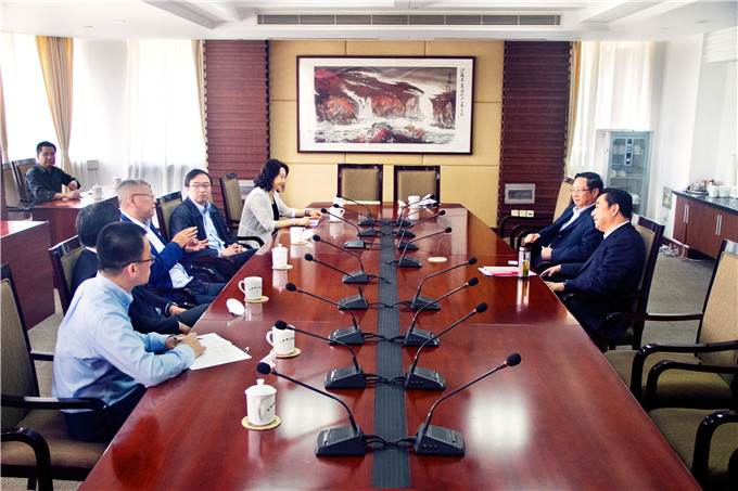 省政府副省長(zhǎng)陳震寧會(huì)見(jiàn)上海期貨交易所負(fù)責(zé)人