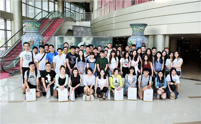 集團團委接待蘇臺大學生交流體驗營學生