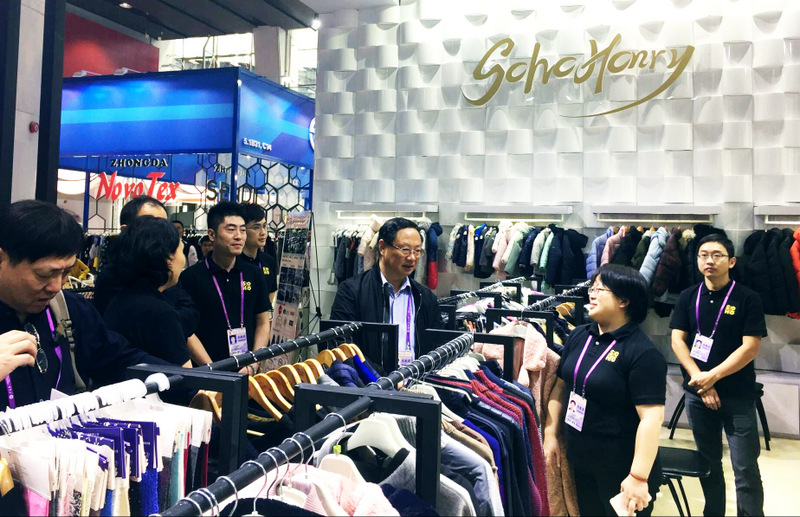 王正喜董事長等集團領導考察124屆廣交會