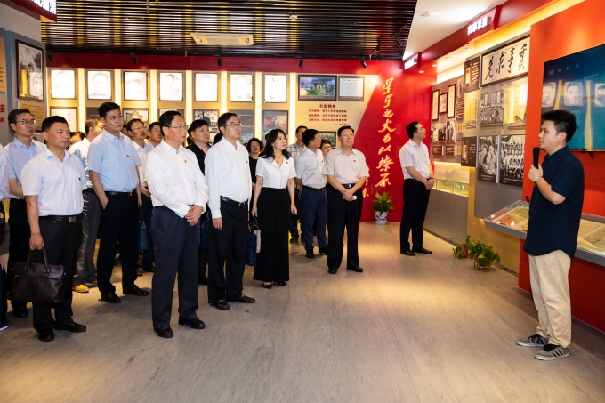 蘇豪控股集團開展慶祝建黨98周年暨“四重四亮”主題黨日活動